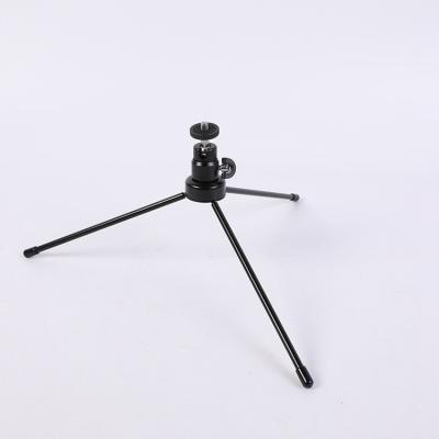 China Mini Mobile Phone Light Fill Universal Live Selfie Tripod Suppliers China Photography Metal Desktop Tripod For Camera for sale