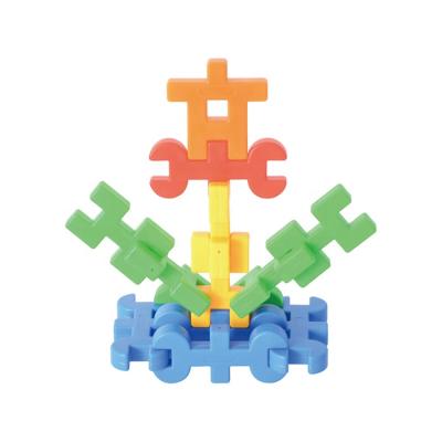 China Kindergarten Fashion Children Plastic Building Blocks, Popular Blocks Building, High Quality Building Blocks for sale