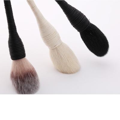 China Angular Blush Goat Hair Makeup Brushes Eco - Friendly Single Powder Brush For Brush And Face Powder for sale