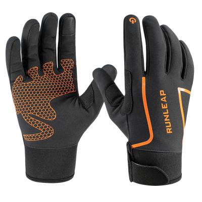 China Breathable Lightweight Waterproof Sports Winter Thermal Gloves For Hiking Hiking Walking Jogging Cycling Cross Country Skiing Riding for sale