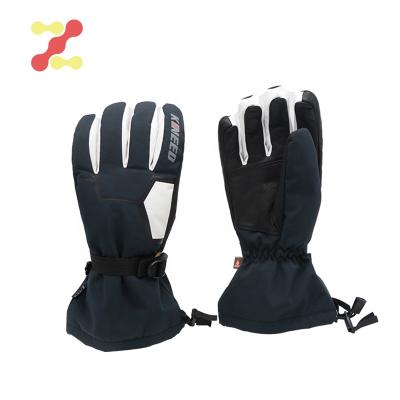 China Hot Selling Touch Screen Climbing Gloves Waterproof And Touch Screen Gloves for sale