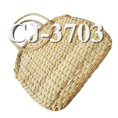 China Outdoor rattan bag 100% hand made rattan bag with simple desgine for sale