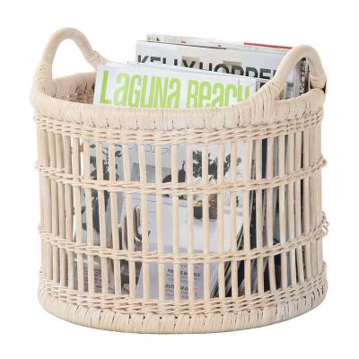 China Factory direct sale viable rattan with storage basket wholesale rustic basket bedroom round simple design rattan basket for sale