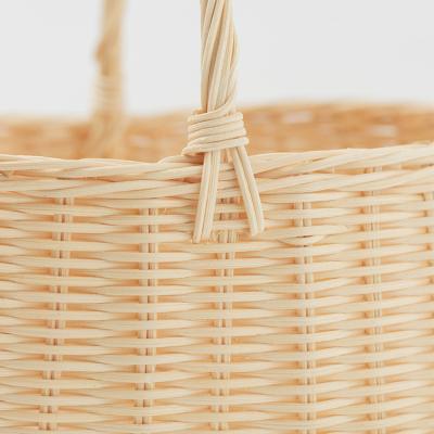 China Customizable White Rattan Woven Storage Baskets Handle High Quality Hand Viable Direct Selling Single Storage Baskets - Woven Baskets for sale