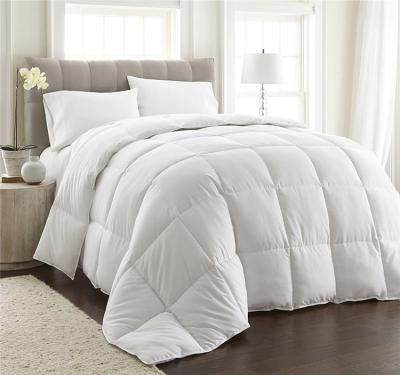 China Home Hotel Home Bedding Custom Design Down Alternate Comforter Machine Washable Double King Size Quilt Cover Set for sale