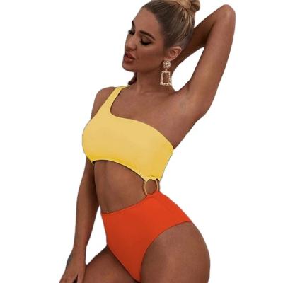 China Sexy Ring Linked One Piece Shoulder One Piece Swimwear Antibacterial Color Matching Swimwear for sale