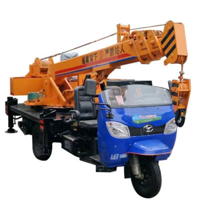 China TRUCK CRANE Telescopic Tricycle Crane 3 Ton Mini Truck Crane for sale