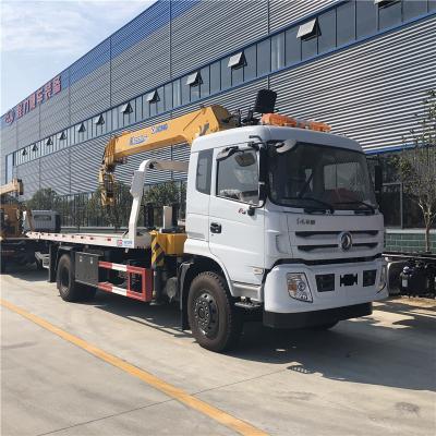 China 4x2 Euro 3 Dongfeng 8000kg Self Loader Tow Truck With 5 Tons Telescopic Crane for sale