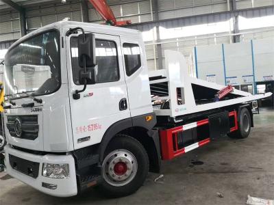 Cina Dongfeng Double Deck Carrier Tilt and Slide Recovery Trucks 4x2 Euro 3 in vendita