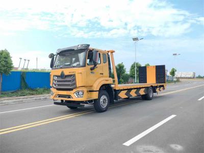 China 6 Wheels Sinotruck Howo Wrrcker Bed Winch Support Excavator Loading Road Rescue Truck for sale