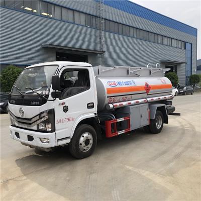 중국 4X2 둥펑 유로 6 디젤 126HP 6000 리터 가솔린 연료 탱크 판매용