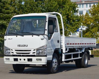 Cina GVW 3500kg giapponese Isuzu 100P Light Cargo Fence Truck con 2 tonnellate 3 tonnellate di carico camion in vendita