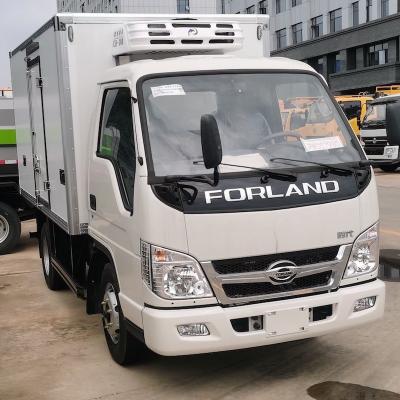 Chine 2 tonnes de carburant diesel FOTON FORLAND Chambre froide fourgonnette congélateur camion réfrigéré à vendre