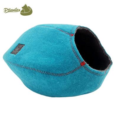 China Unique High Quality Custom Made Indoor Felt Designer Cat Cave Bed Waterproof For Small Cat Shell Shaped Washable Cat Bed Cave for sale