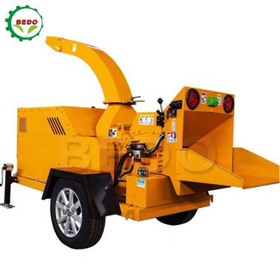 China Self Feeding  Wood Chipper Machine 40Hp Diesel Engine Hydraulic For Tree Branch for sale