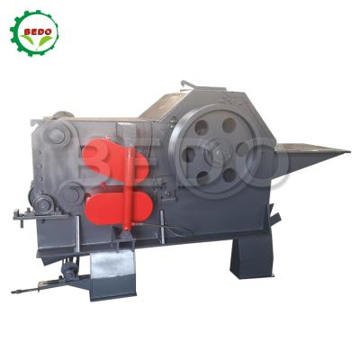 China Automatic Feeding Hotels Belt Conveyor System Biomass Drum Wood Chipper Logs Cutting Machine Excellent Quality for sale