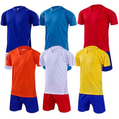 China Comfortable Breathe Free New Design 100% Polyester Mens Soccer Uniform Set With Affordable Gap P for sale