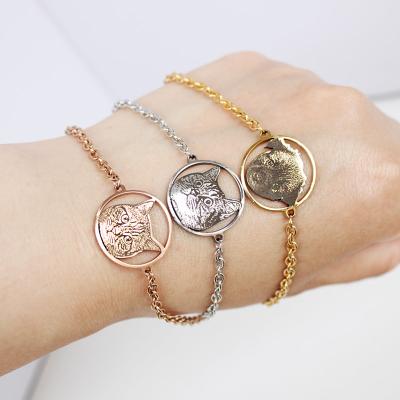 China Custom cat and dog portrait fashion jewelry stainless steel bracelet photo casual/sporty cat and dog pet bracelet accessories custom gift. for sale