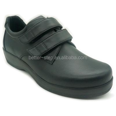 China Steel Toe Shoes New Type Health Medical And Relieve Diabetic Shoes Men for sale