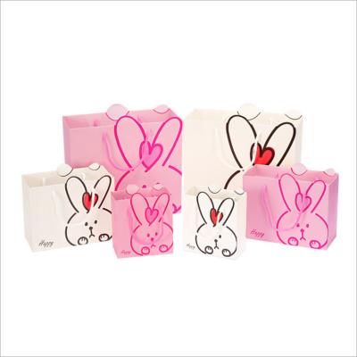 China Recyclable Korean Children's Edition Birthday Gift Rabbit Creative Handbag Rabbit Paper Bag Lovely for sale