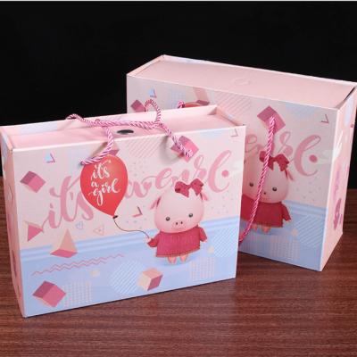 China Recycled Materials Baby Gift Box Wedding Candy Box Gift Wrap Memorial Day Birthday Dinner Back Wedding One for sale