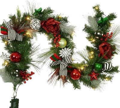 China Christmas Decorations 2022 Latest Christmas Tree Home Decorations Pre Lit Artificial Flower Berry Balls Christmas Garlands and Garlands for sale