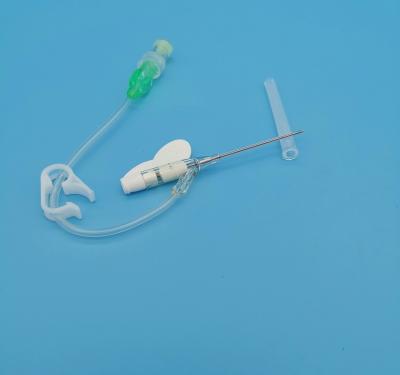 China Grüner schmetterlingsähnlicher Cannula-chirurgische Infusions-Wegwerfbluttransfusion Iv-18G zu verkaufen