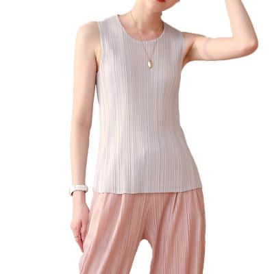 China QUICK DRY Tops Womens Blouses And Shirts Customize Casual Pleated Tank Top Womens Sleeveless Sleepwear for sale