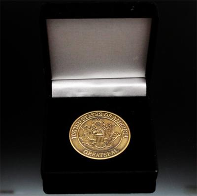 China Europe Plated Gold Souvenir Commemorative Coin With Cillection Box for sale