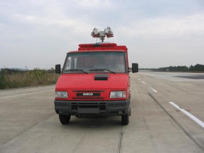 China IVECO 95KW Mini-LKW-Feuerwehrauto 4x2 Rote Farbe für die Brandbekämpfung zu verkaufen