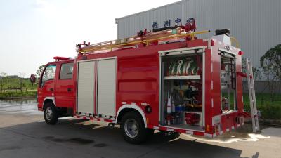 China Combinación del polvo de la espuma de los vehículos del fuego y de rescate de ISUZU para la extinción de incendios de la emergencia en venta