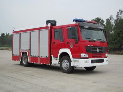 China Rode Kleur Diesel Gas RC Brandweerwagen 4x2 Voor Brandbestrijding Emergency Rescue Te koop