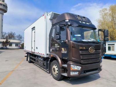 China Technik-Notfahrzeug FAW J6L, Kühlkarosserie-LKW-Dieselkraftstoff-Art 213kw zu verkaufen