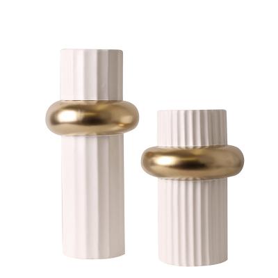 China Fashionable Contemporary Gold Ring Decorative Ceramic White Vase 2021 Items Ceramic Vases New for sale