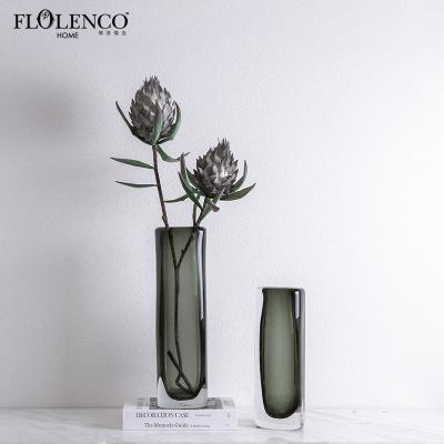 China Transparent Handmade Vases Stocked in Gray Tall Cylinder Clear Glass of Minimalist Glass Vases for Flower Arrangements for sale