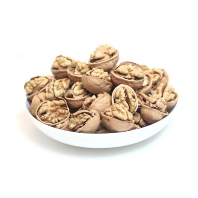 China Competitive export price dry bulk high quality natural walnuts cheap and inexpensive shelled walnut for sale