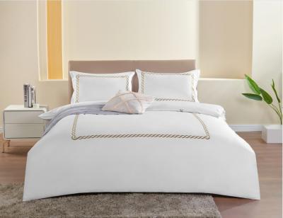 China Cotton Embroidery Duvet Set Sustainable White Embroidered Duvet Cover for sale