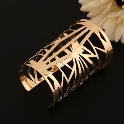 China Luxury Geometric Wide Women's Large Cavity Cuff Bracelets Indian Jewelry Punk Alloy Men's And Women's Open Bangles for sale