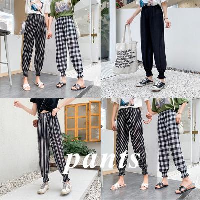 China Anti-Wrinkle Who Else Summer Lady Korean Hot Selling Sweetpants Printed Rocket Jogging Women Outdoor Two-piece Casual Pants for sale