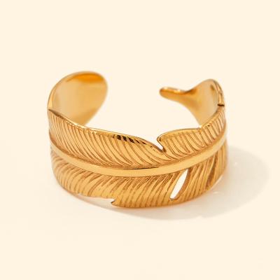 China Vintage High Quality Real 18k Gold Plated Stainless Steel Feather Rings Adjustable Titanium Steel Leaf Rings For Women Girl for sale