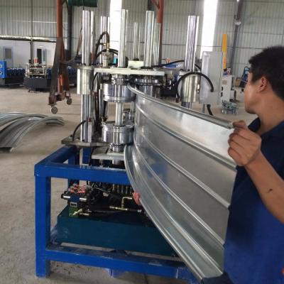 China Hotels Bemo Style Aluminum Standing Seam Roof Panel Curving Machine for sale