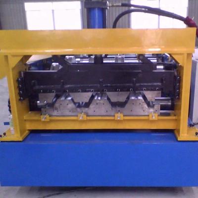 China Hotels Floor Decking Machine Deck Metal Sheet Making Machine for sale