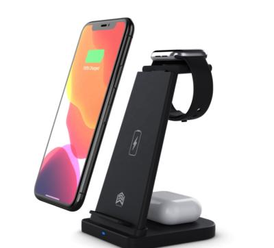 China UniversalÂ   Qi Fast Magnetic Wireless Charger 15w Detachable Mobile Phone Charging Dock 3 in 1 Wireless Charger Station for sale