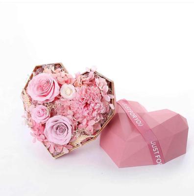 China Top Selling Preserved Flower Guaranteed Valentine's Day Birthday Gift Preserved Fresh Dry Rose Bouquet Gift Box for sale