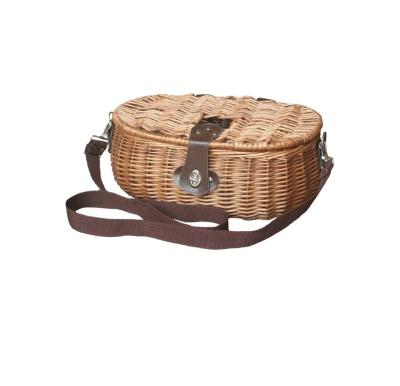 China Europe Classic Customizable Fishing Basket Willow Basket Fly Fishing Creel Natural for sale