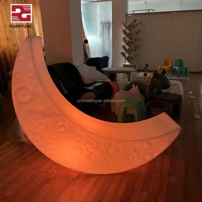 China Single Moon Shape LED 12 Color Lights Rotomolded Plastic LDPE Chair Furniture for sale