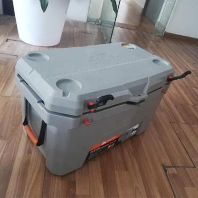 China Single Aluminum LDPE HDPE Rotomolded Mold OEM YUANYUHE Cooler Box With PU Shape for sale