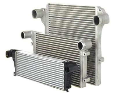 Κίνα υψηλά θερμικά δοχείο ψύξης και intercooler νερού αποδοτικότητας για το αυτόματο αυτοκίνητο προς πώληση