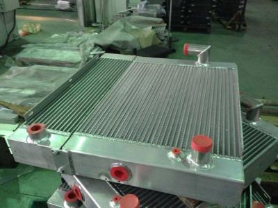 Chine Échangeur de chaleur en aluminium de Plat-barre utilisé pour le refroidissement de moteur à vendre