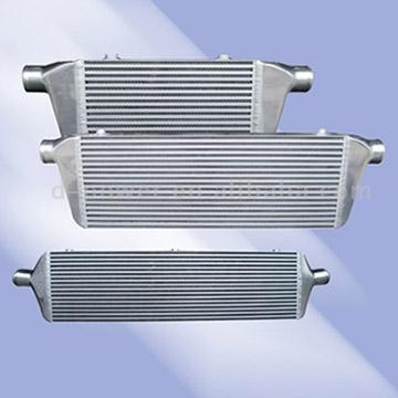 Κίνα Συγκολλημένο αργίλιο Intercooler αέρα ανταλλακτών θερμότητας πιάτων και πτερυγίων για το αυτοκίνητο προς πώληση